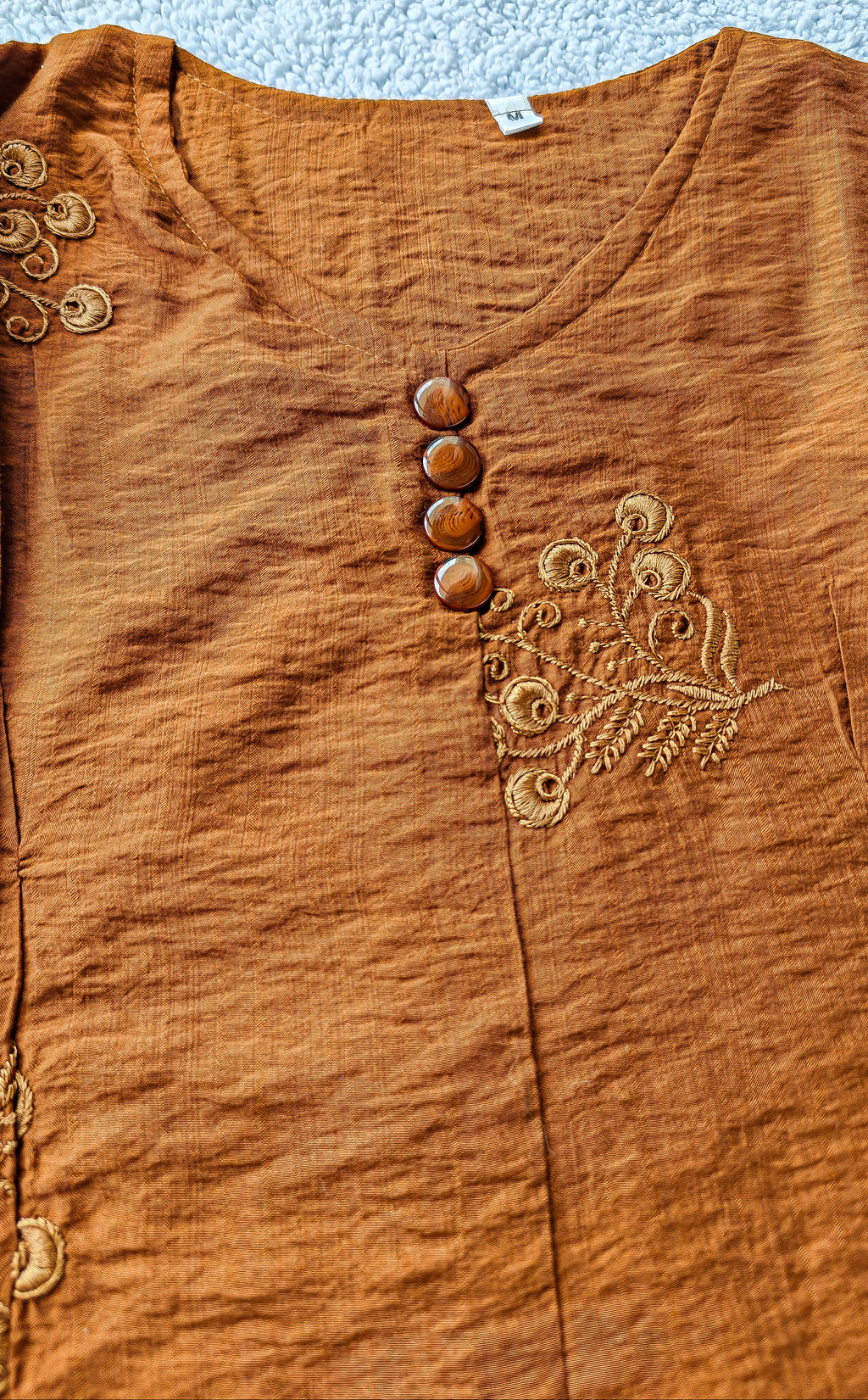 Cinnamon Embroidered Top (Medium)