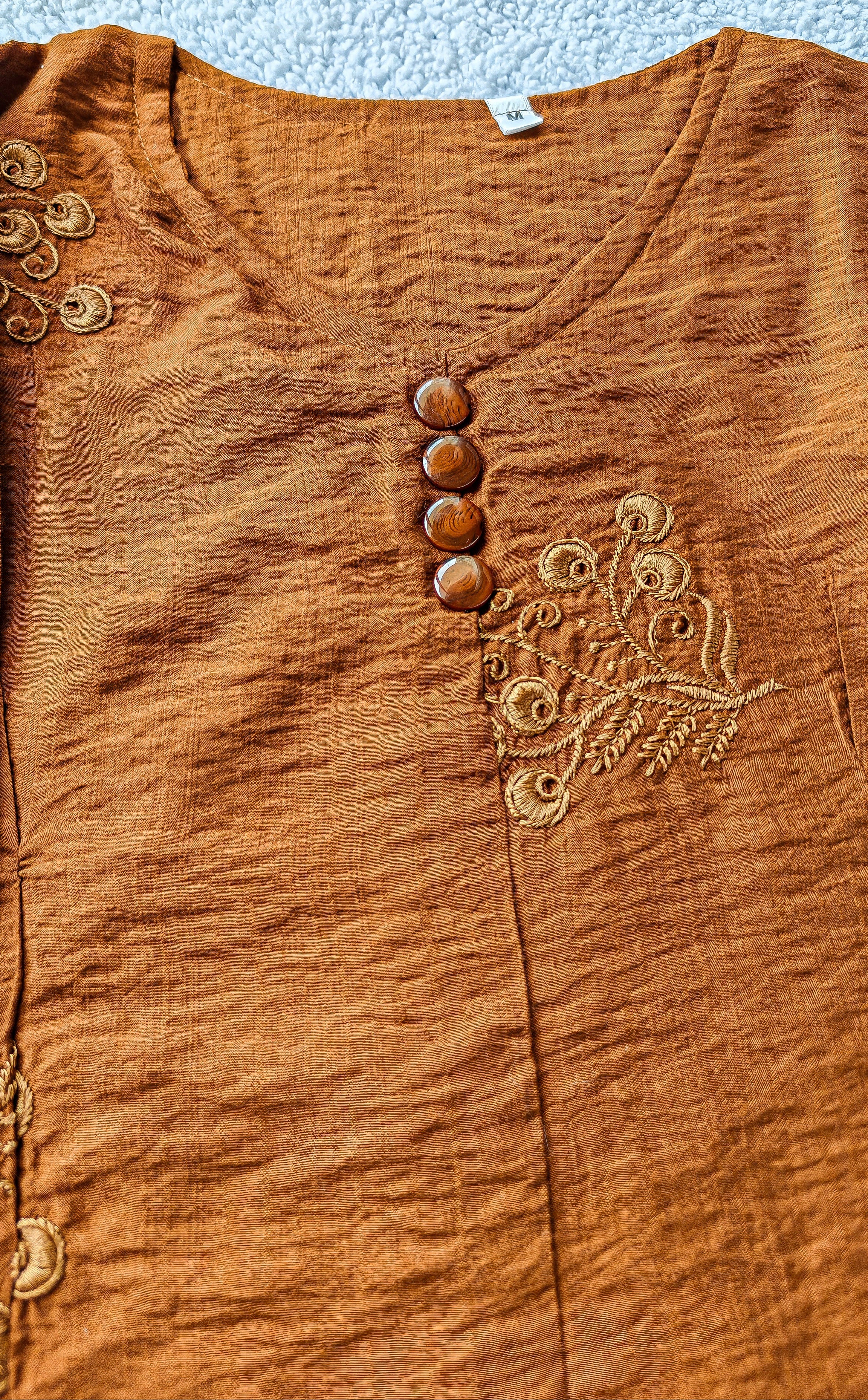 Cinnamon Embroidered Top (Medium)