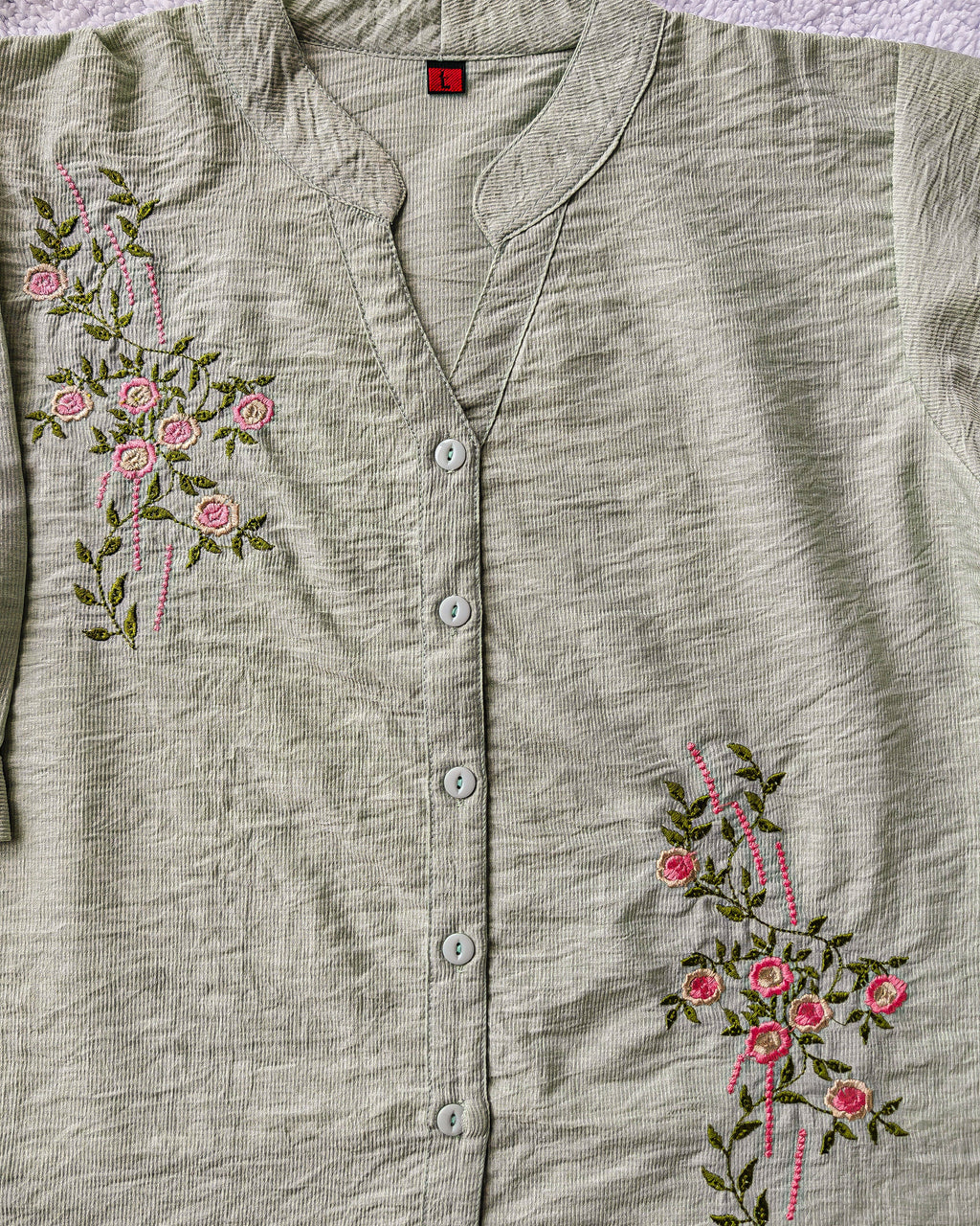 Mint Green Floral Embroidered Shirt (Large/XL)