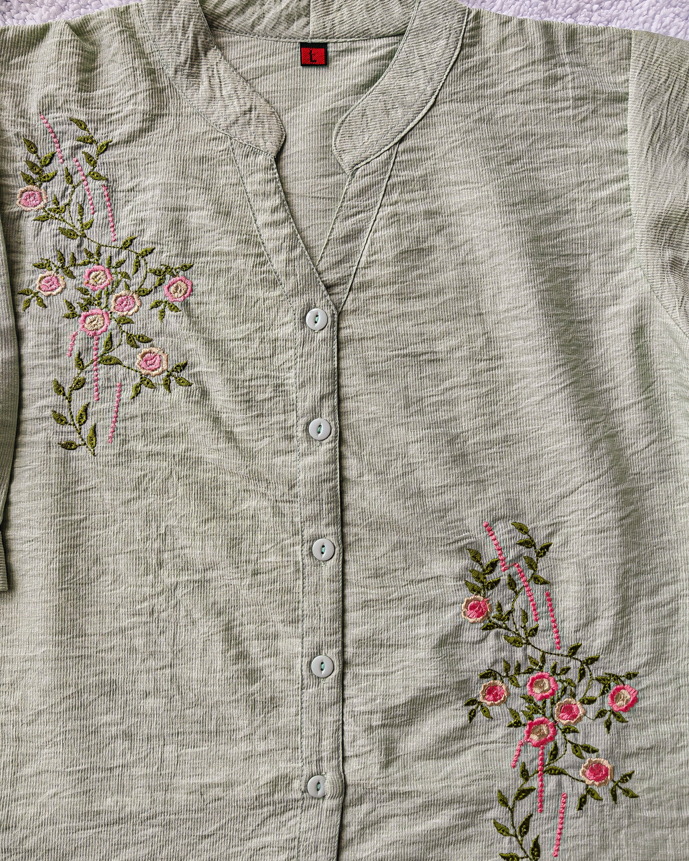 Mint Green Floral Embroidered Shirt (Large/XL)