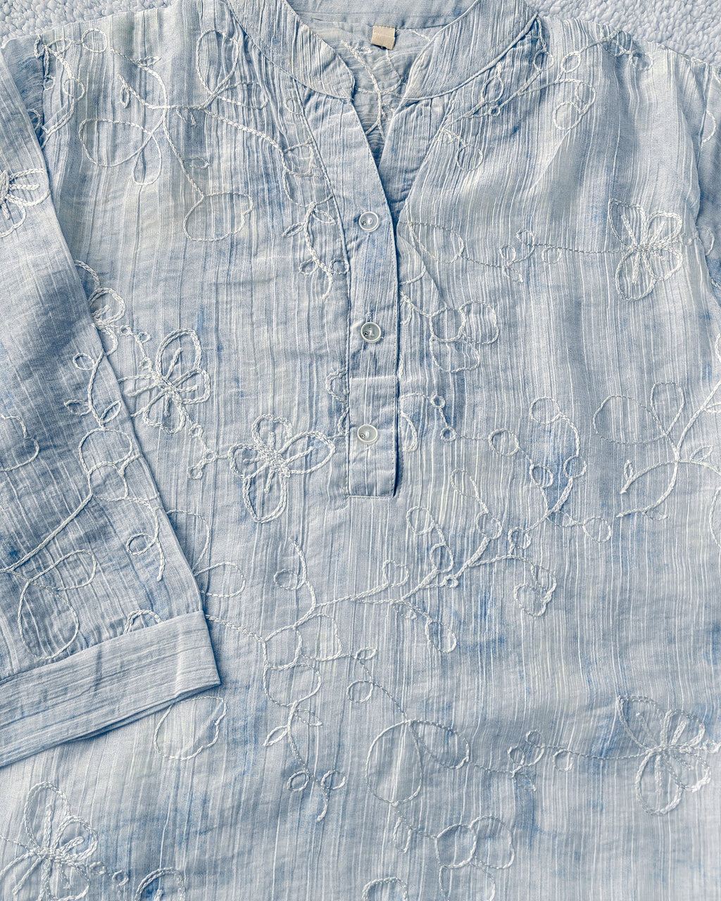 Light Blue Mandarin Collar White Embroidery Women's Top (Large/XL)