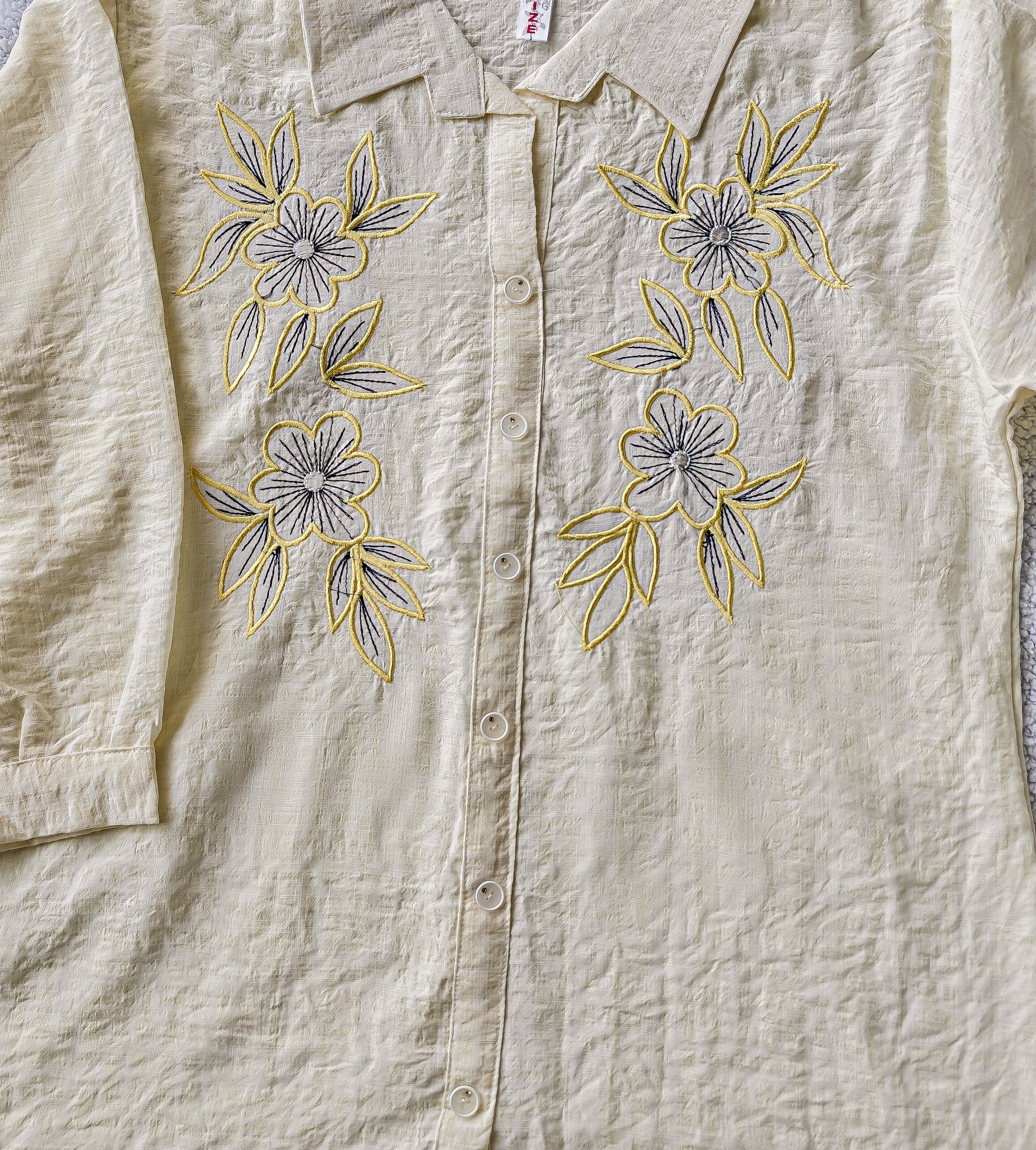 White Women's Shirt with Yellow Floral Embroidery (XXL)