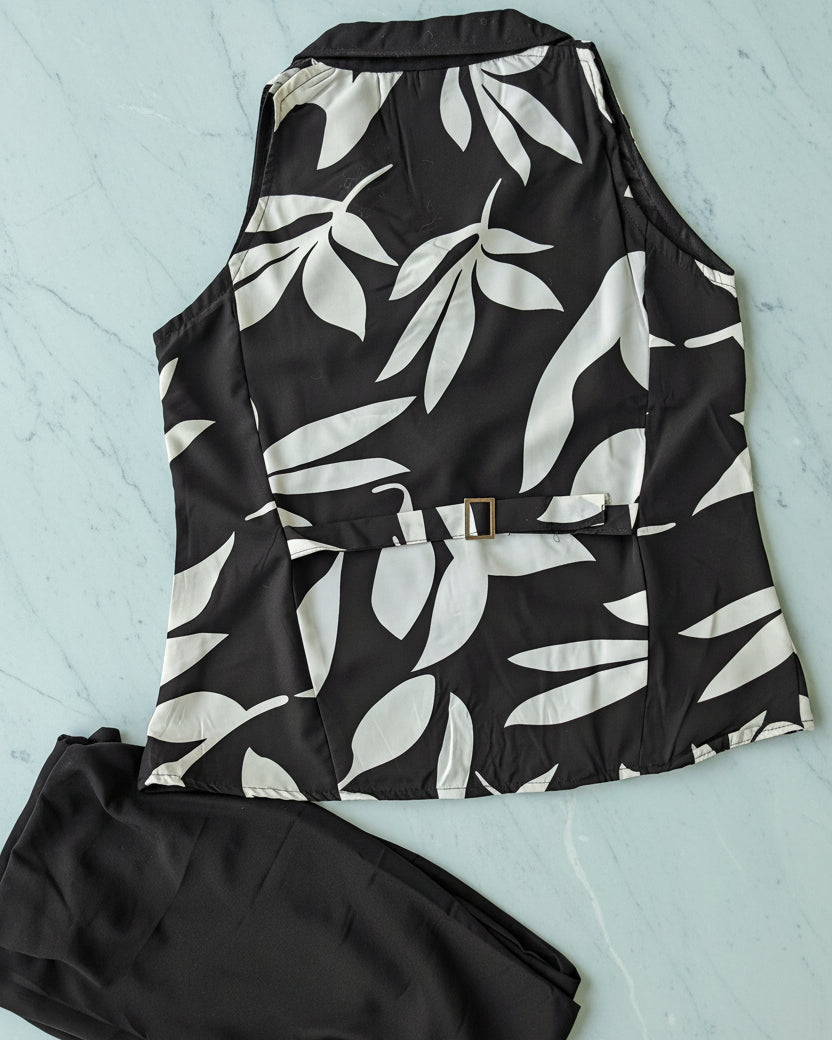 black and white floral print co ord set women back view
