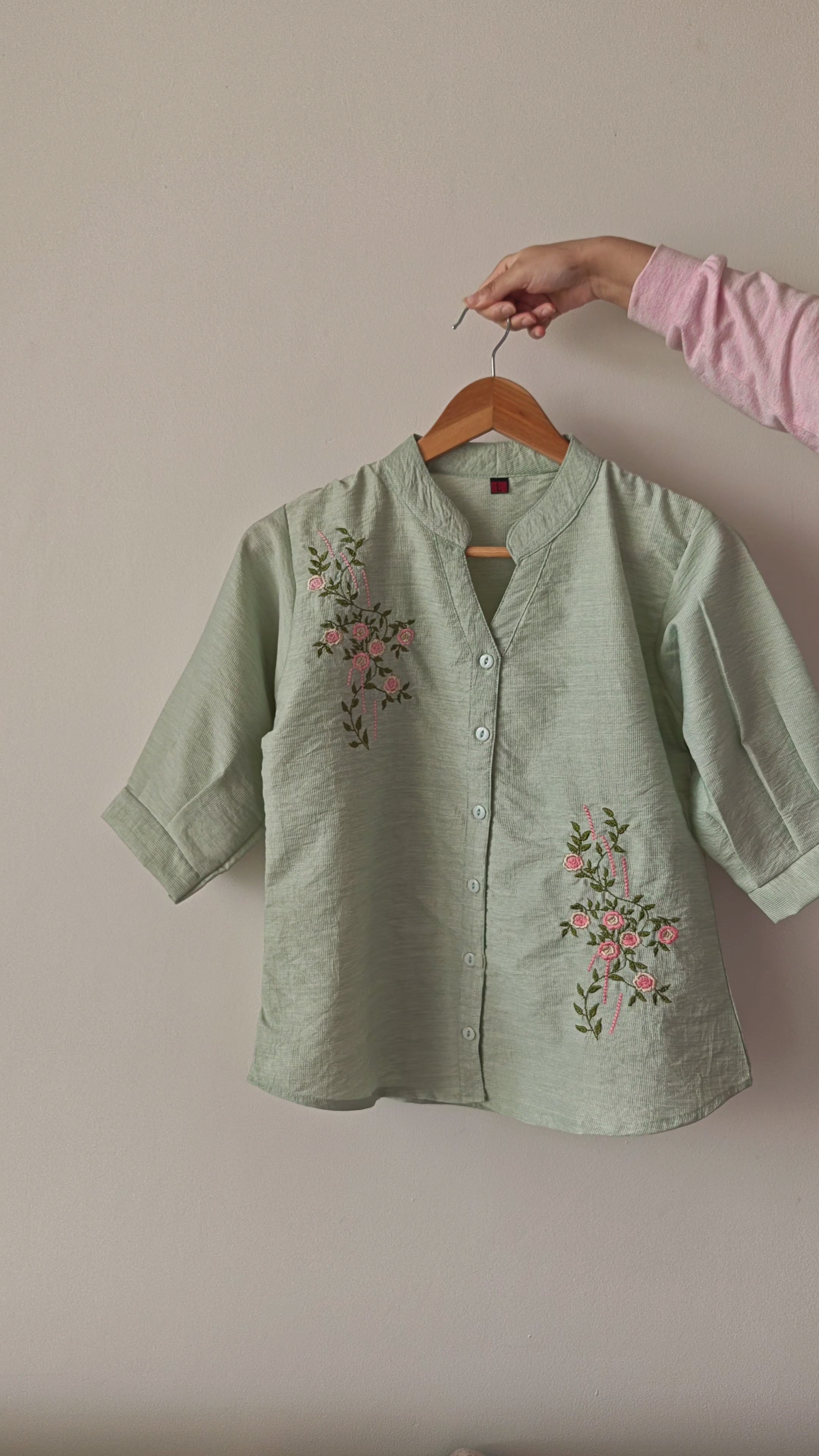 Mint Green Floral Embroidered Shirt (Large/XL)