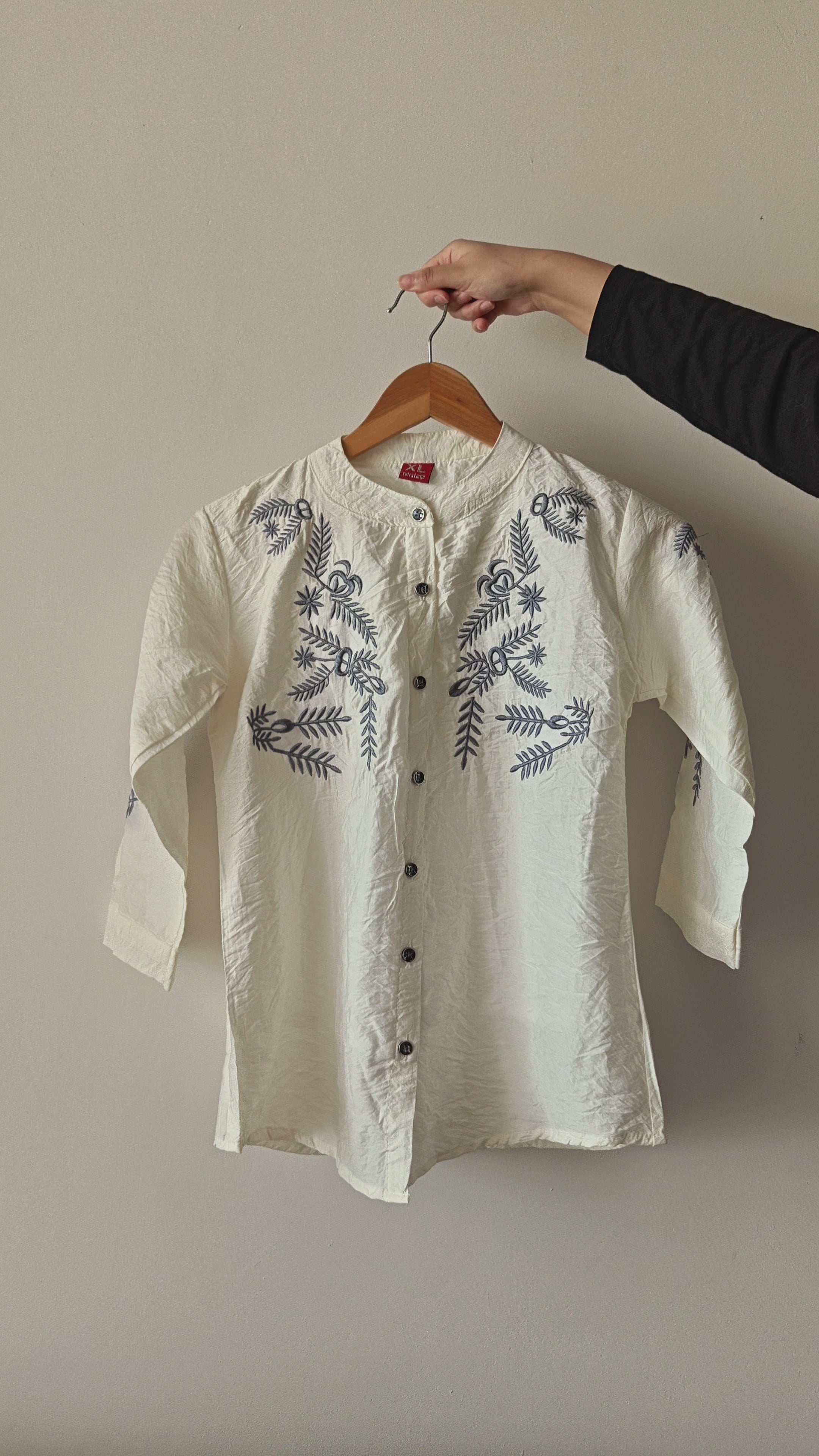 White Embroidered Mandarin Collar Women's Crushed Shirt (Large/XL)