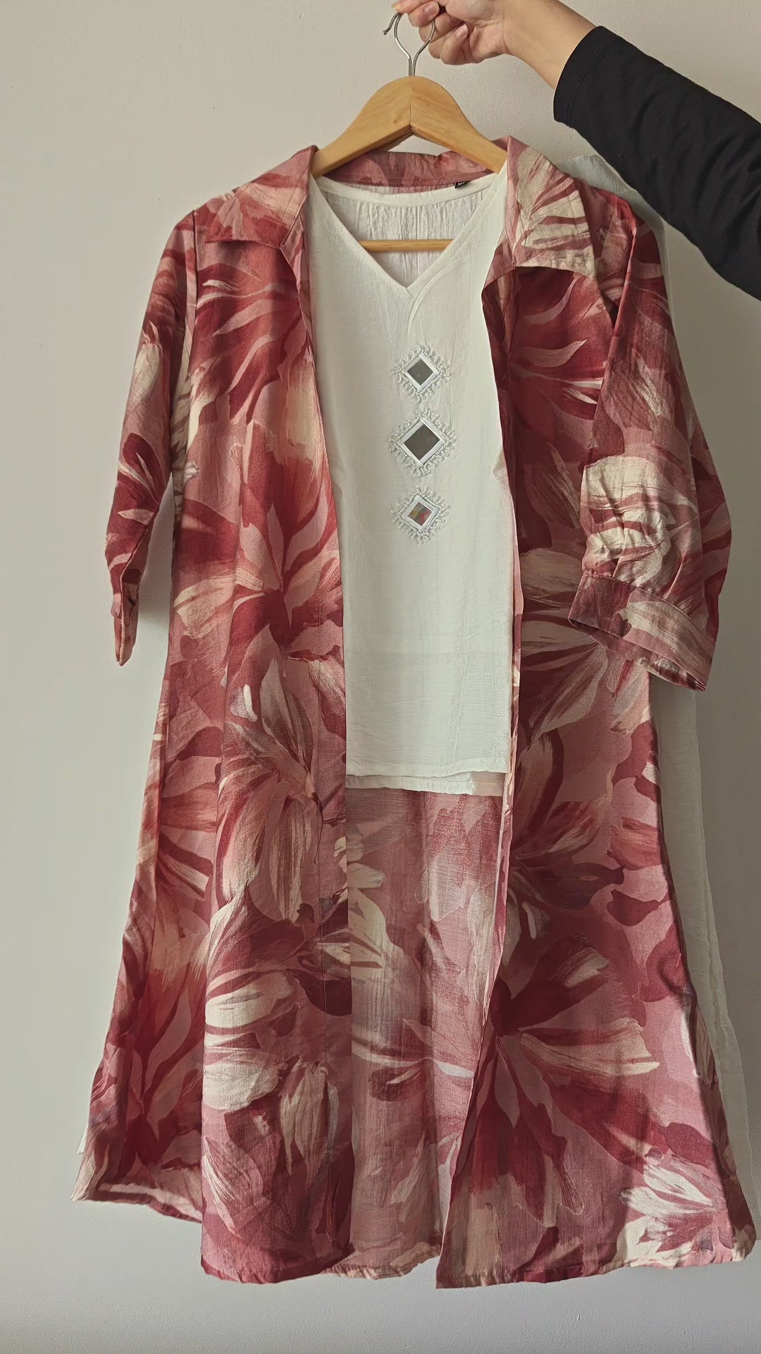 Pink & White Three Piece Set Vacation Wear (L/XL)