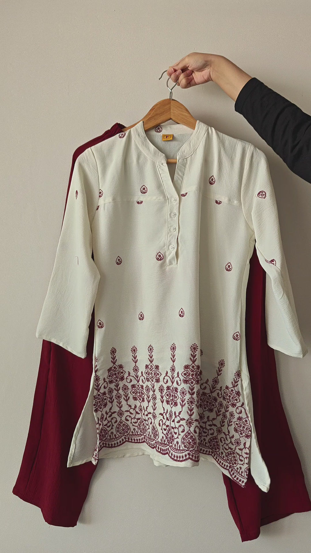 Red & White Embroidered Co Ord Set (Free Size)
